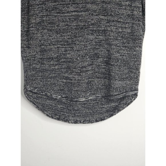 Express Women's Gray Knit V-Neck Pullover Sweater Size Small - Picture 2 of 8